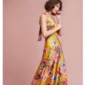 Floral Nicole Miller gownNew with tags